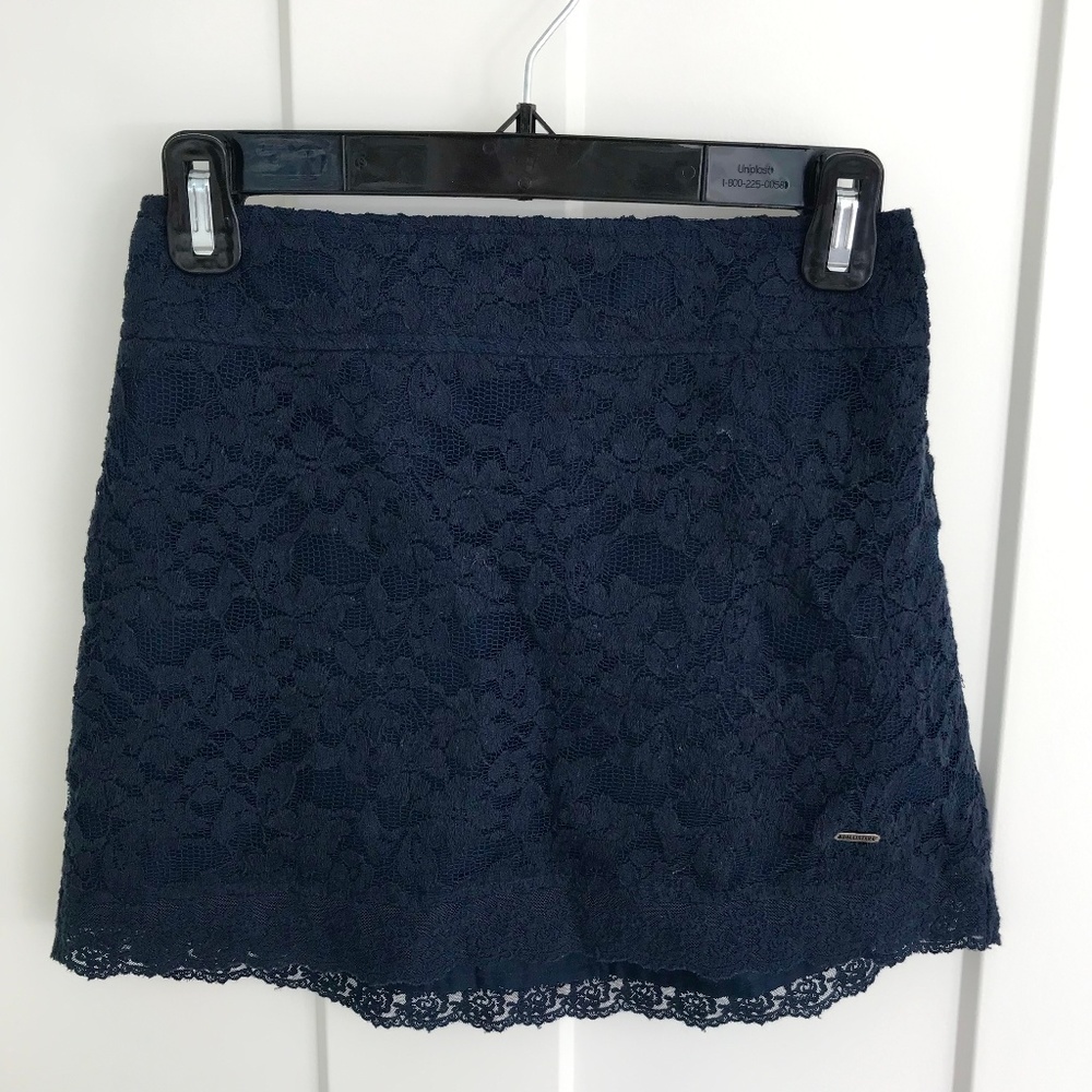 Hollister lace skirt